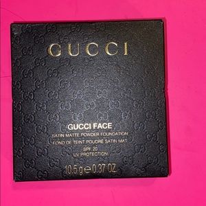 Gucci foundation!!! Swatched never used.